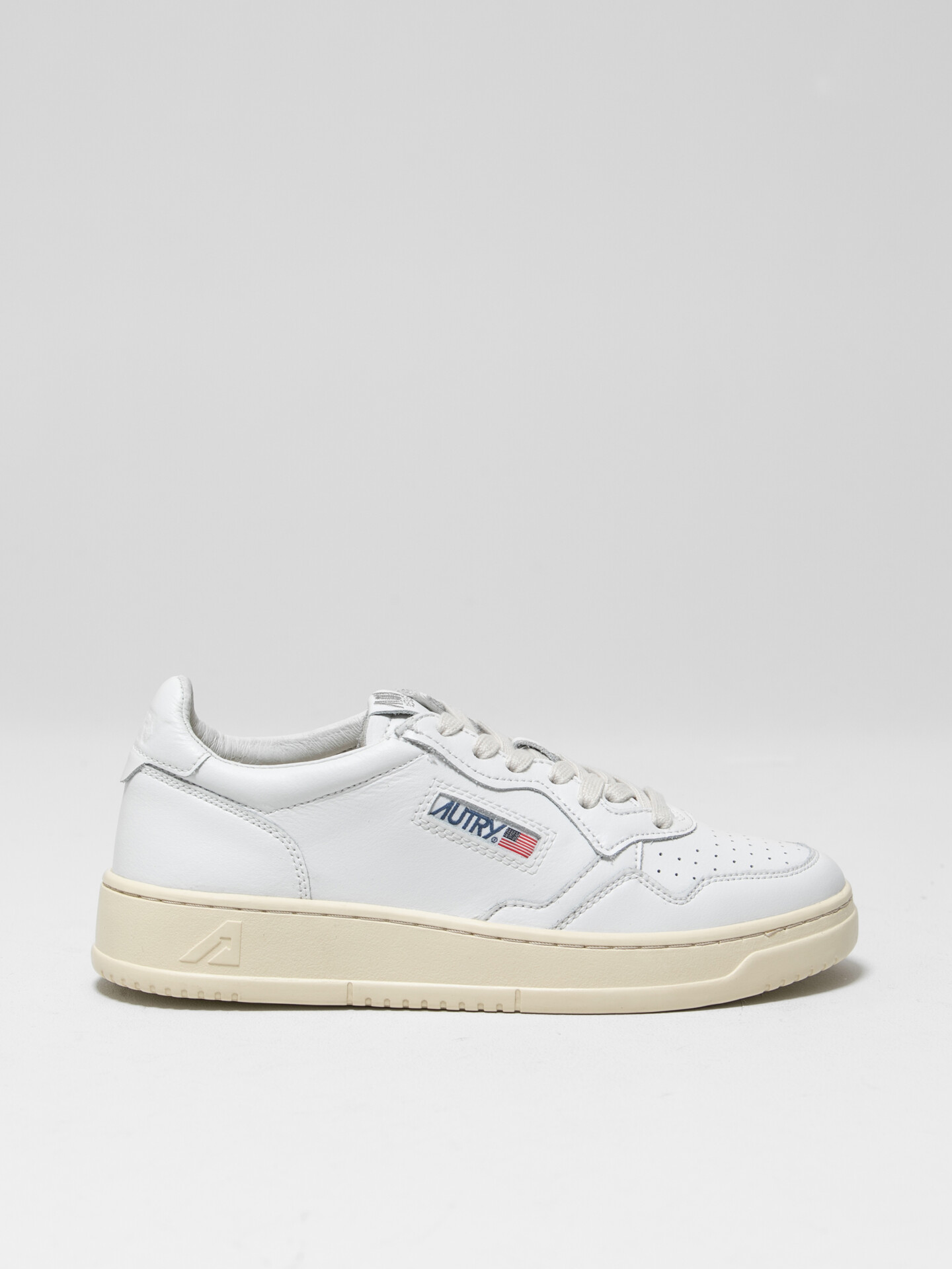 AUTRY Sneaker aus Leder Damen (LL15 WHITE/WHITE)