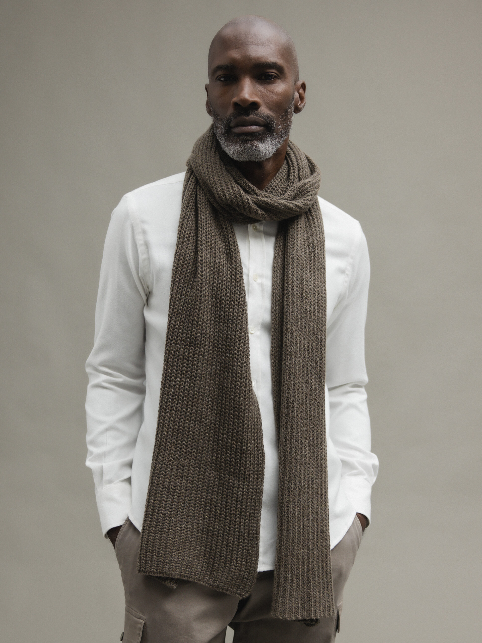 DANIELE FIESOLI Schal aus Cashmere Herren (35 SCHLAMM)