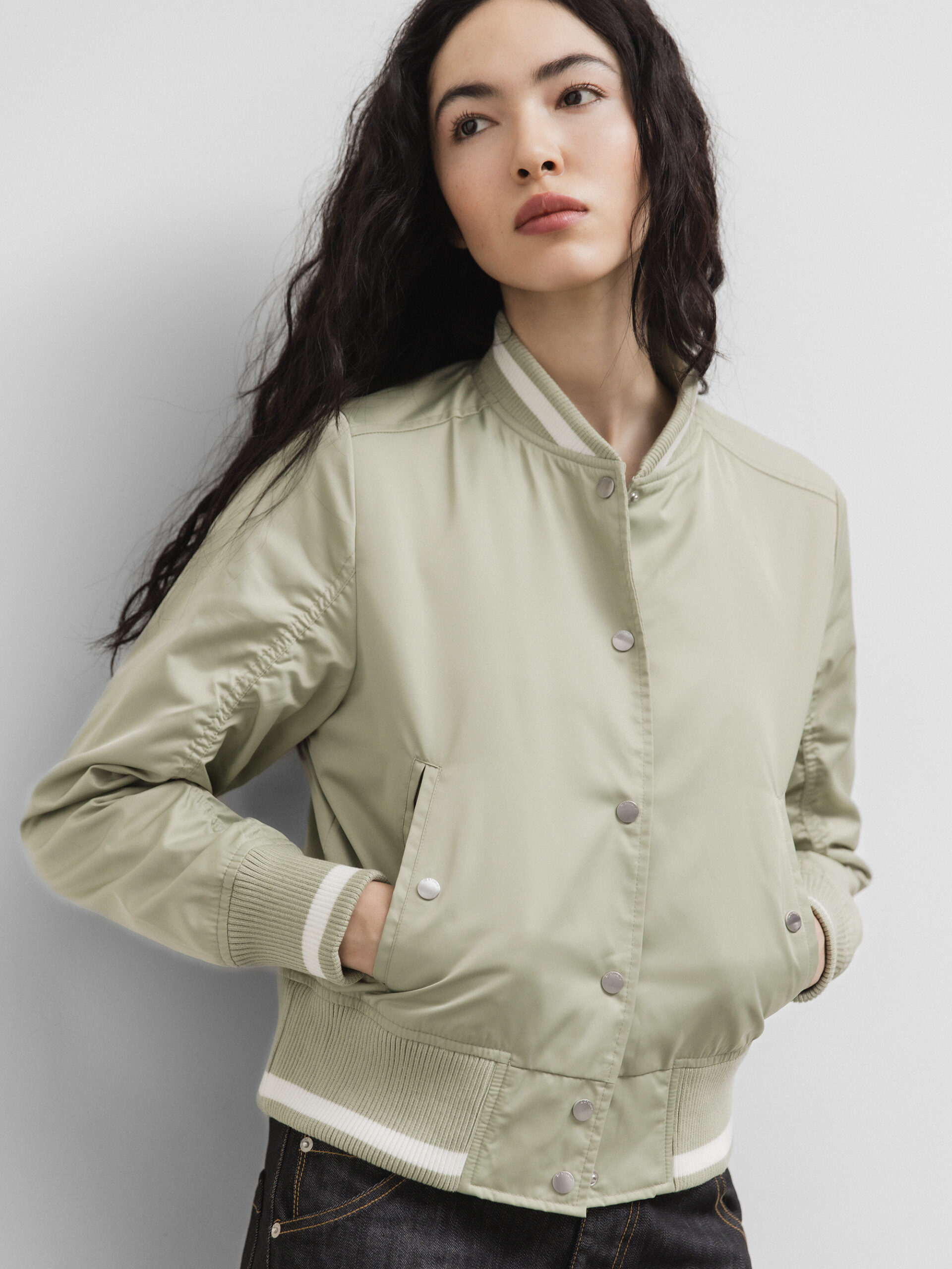 IQ STUDIO Bomberjacke Damen (4100 LT SAGE)