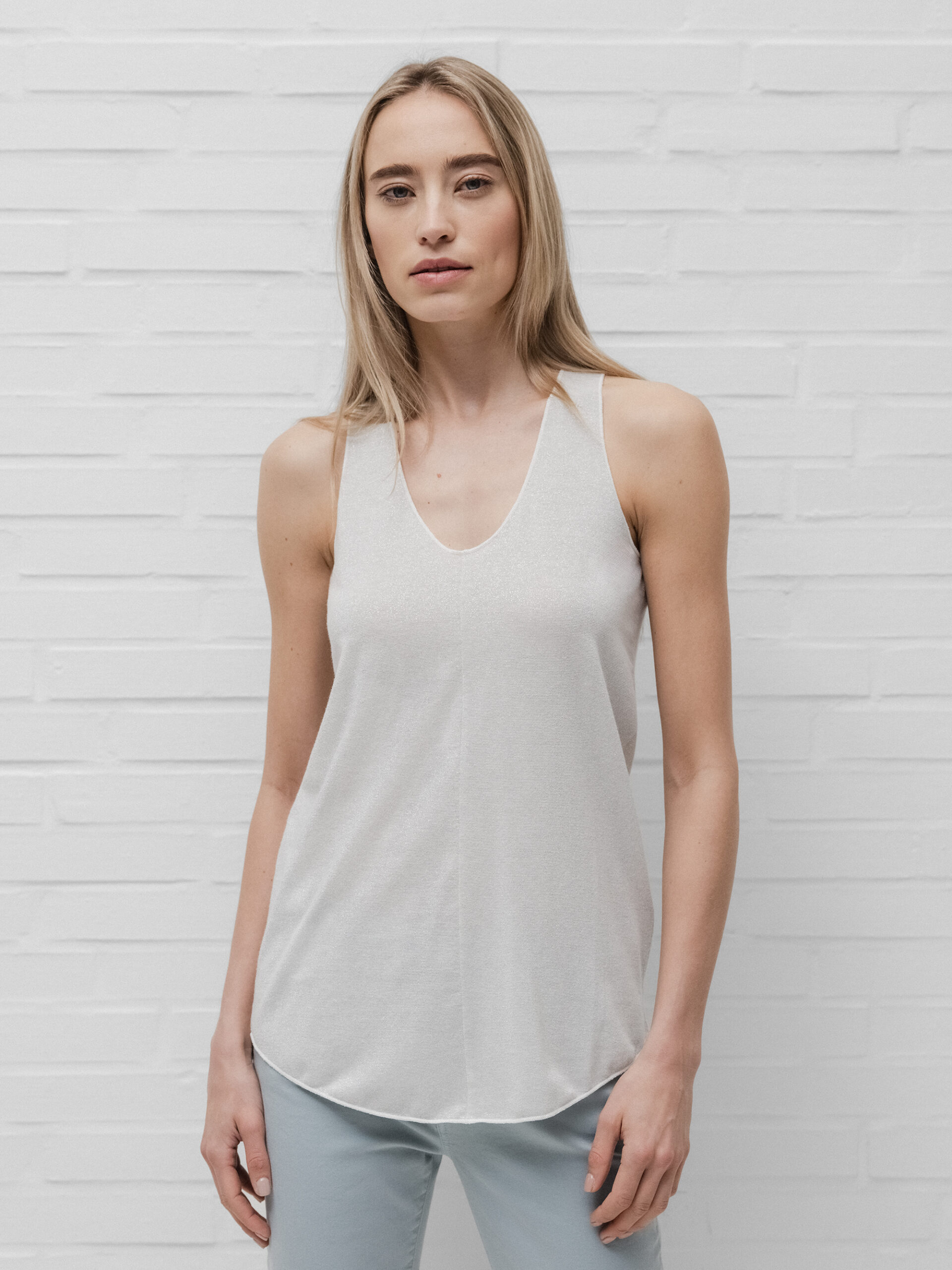 LOVE JOY VICTORY Top Damen (100 WHITE SAND)