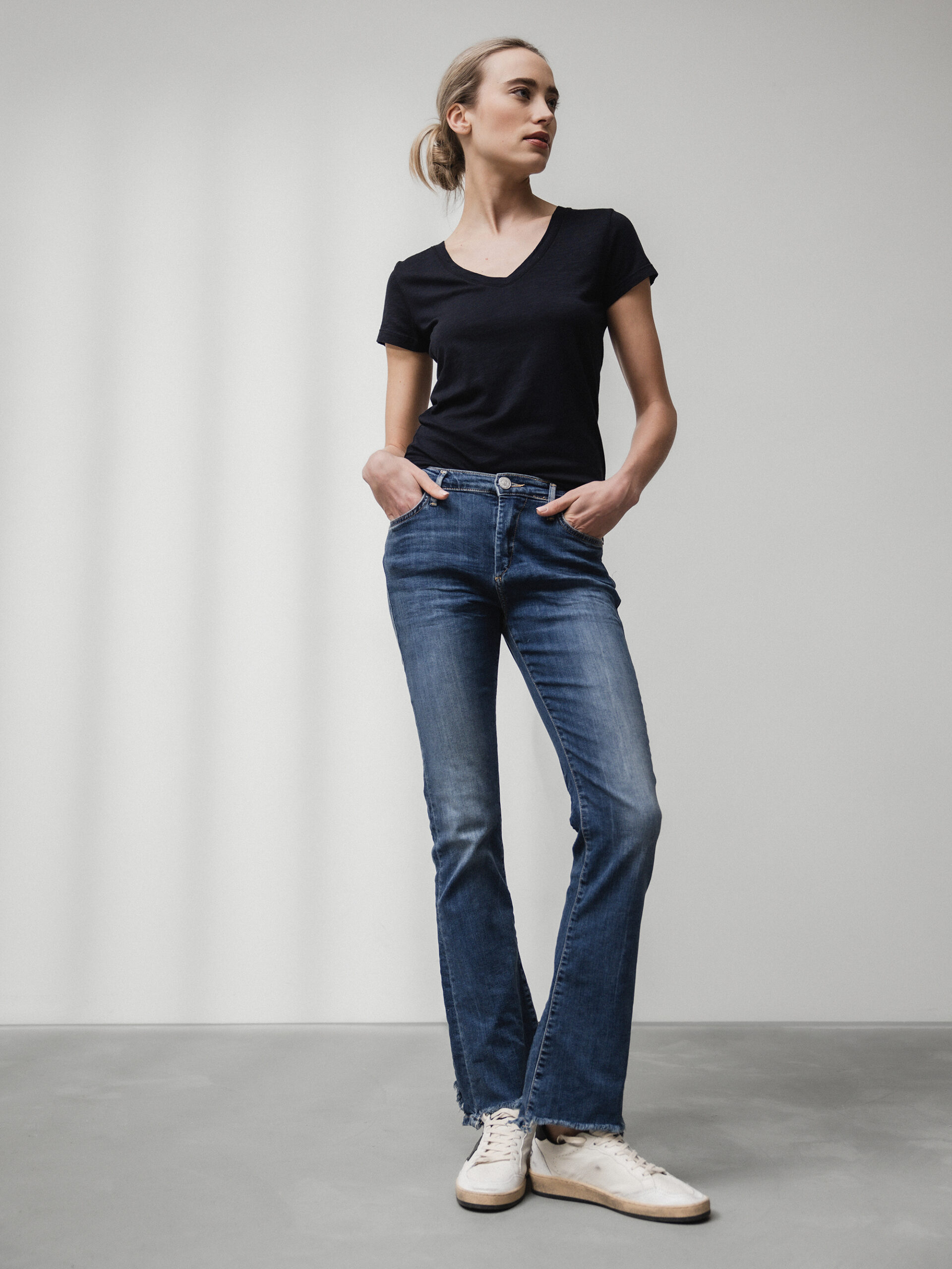 TRUE RELIGION Flared Jeans Damen (4646 MID BLUE USED)