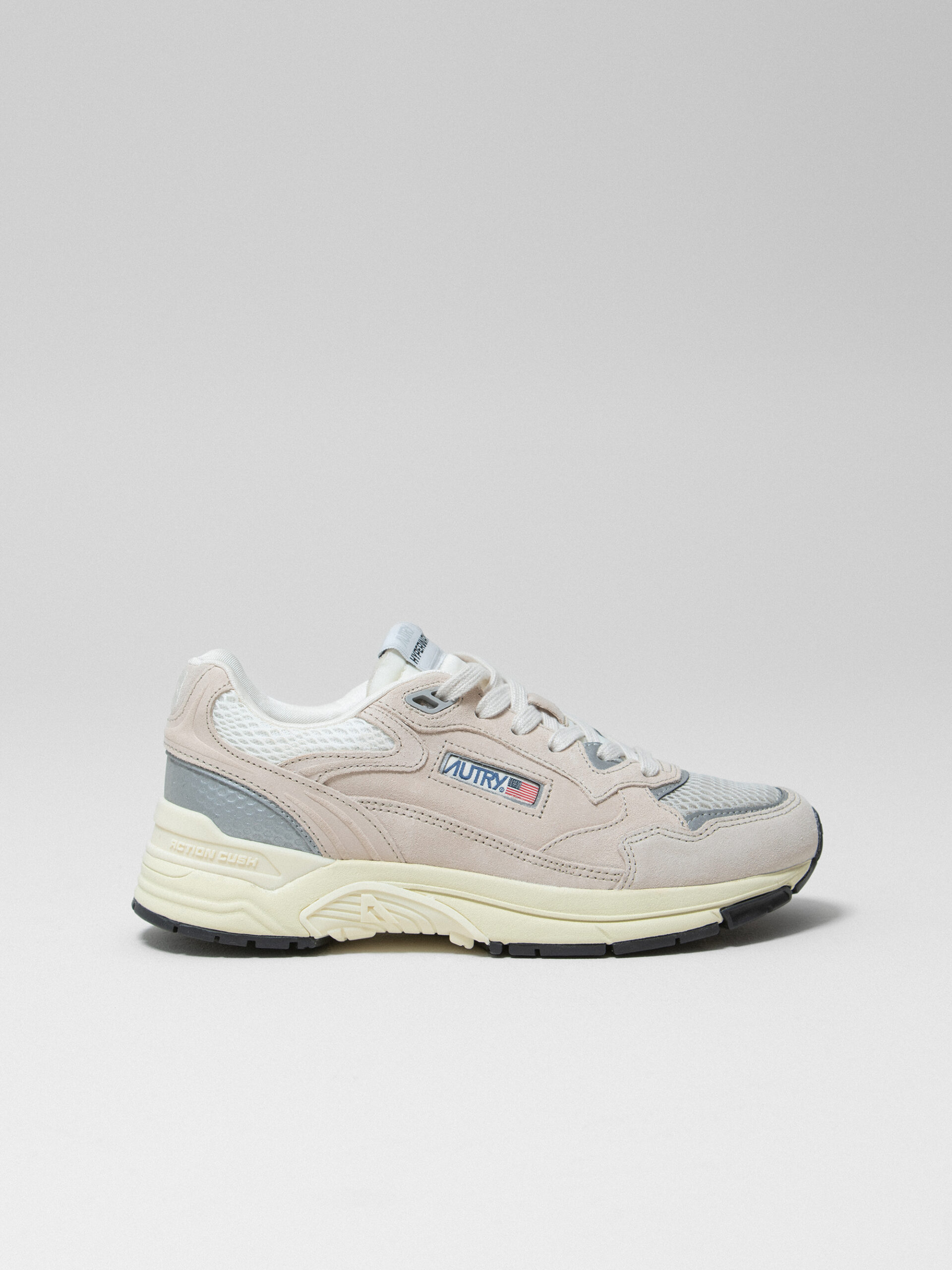 AUTRY Sneaker Damen (UM03 SAND/SILVER)