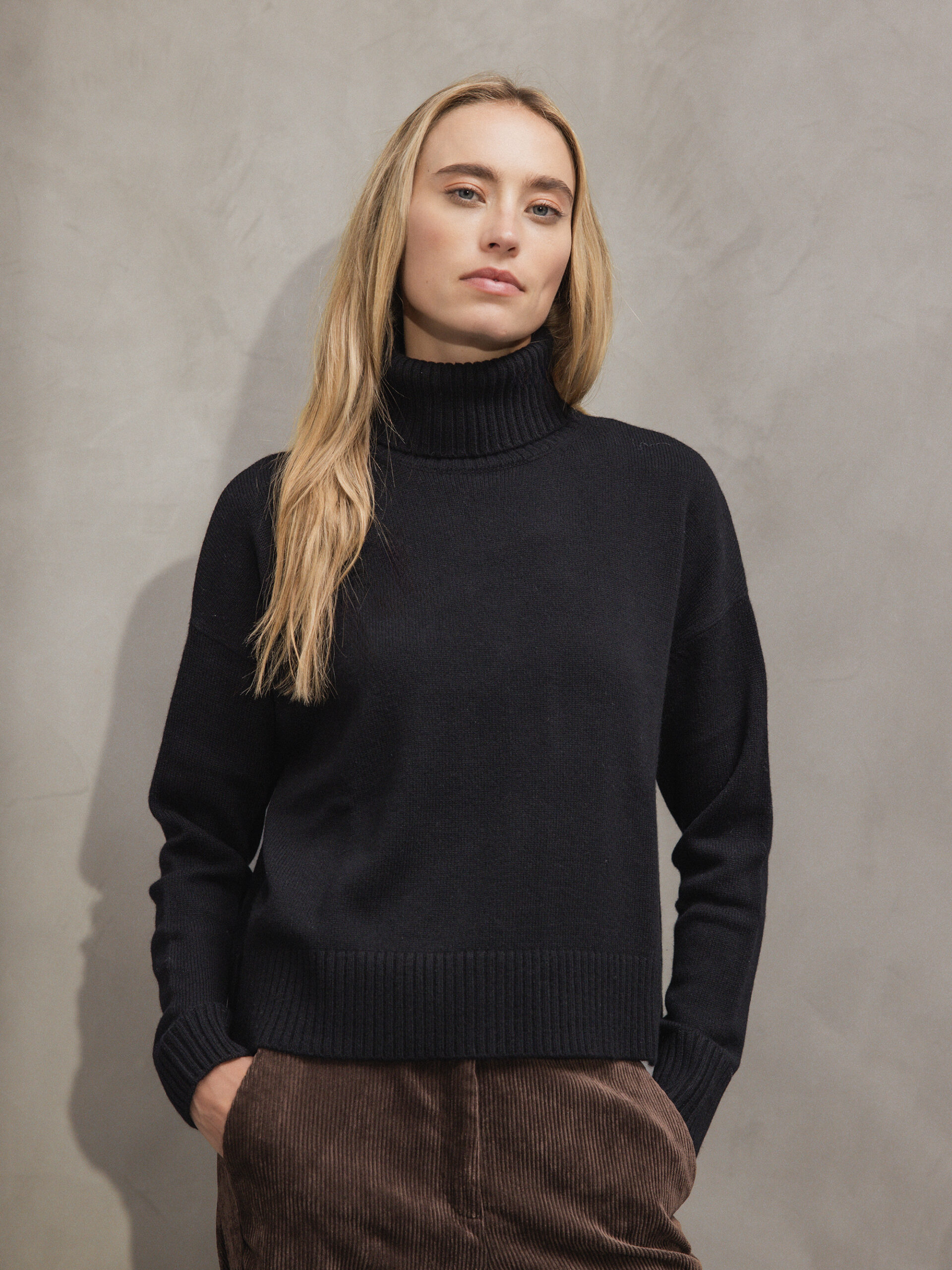 DANIELS Rollkragenpullover aus Cashmere Damen (BLACK)
