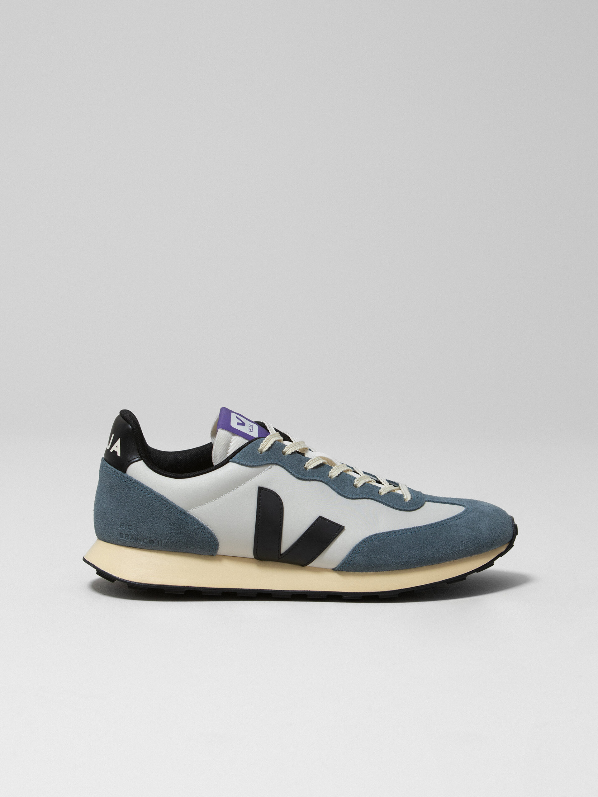 VEJA Sneaker mit Lederapplikationen Herren (NATURAL BLACK CALIFORNIA)