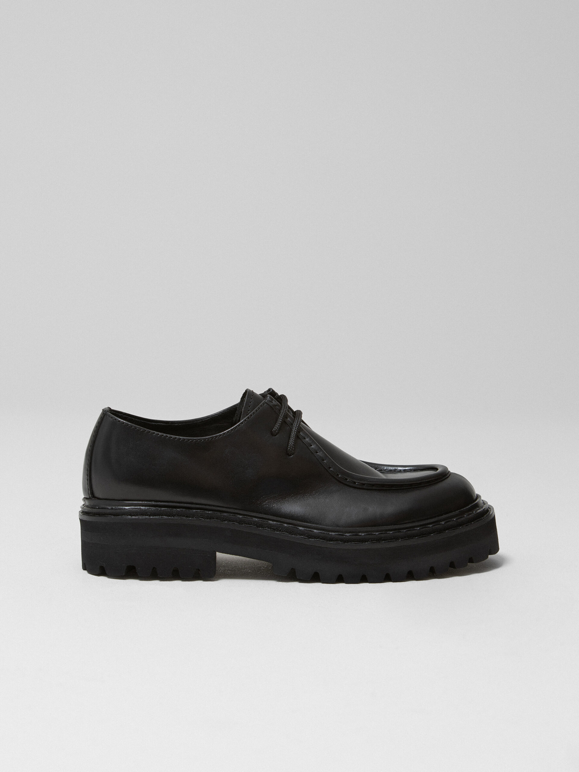 OFFICINE CREATIVE Halbschuhe aus Leder Damen (NERO)