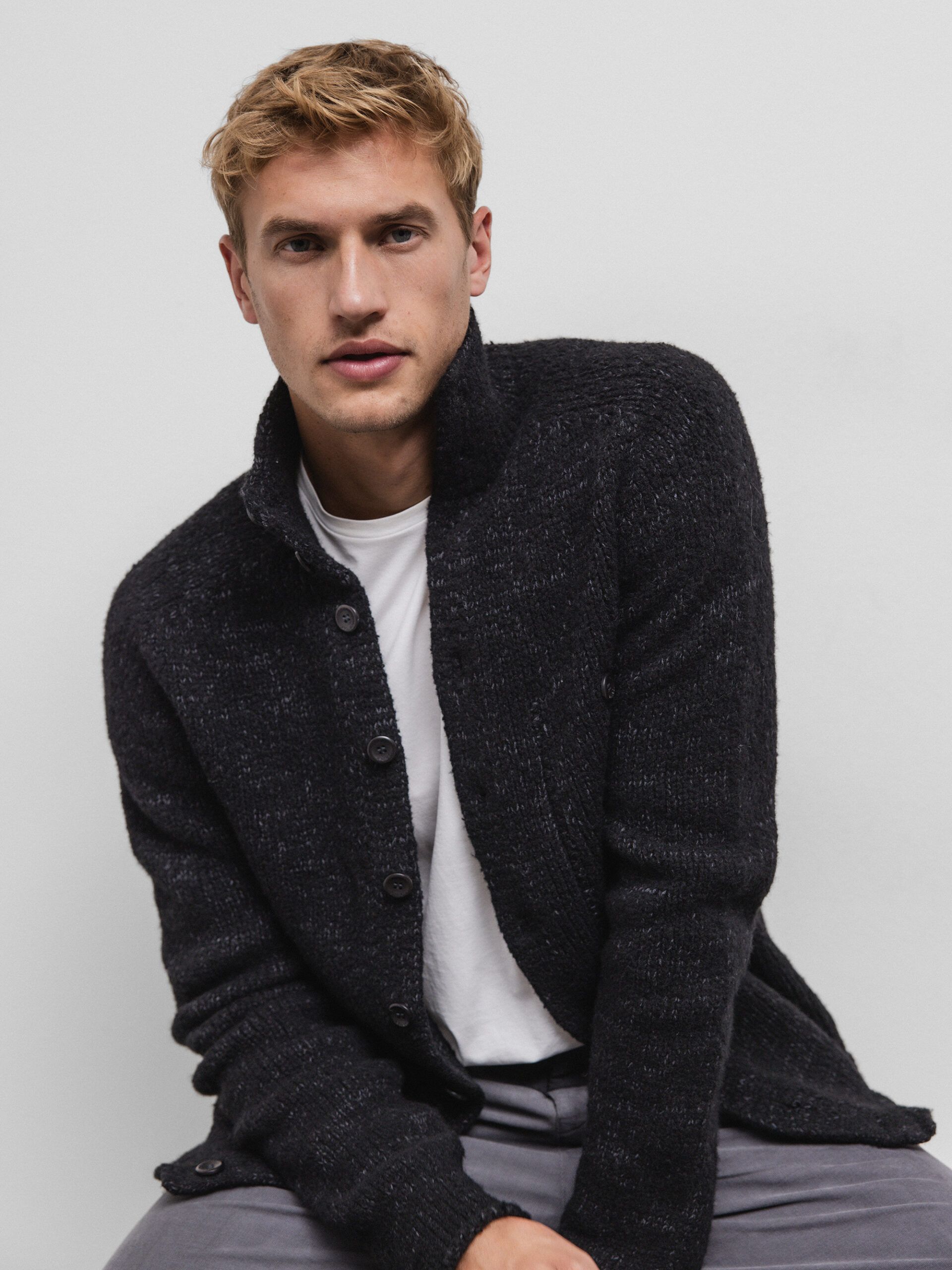 HANNES ROETHER Strickjacke aus Schurwolle Herren (090 BLACK/GREY)