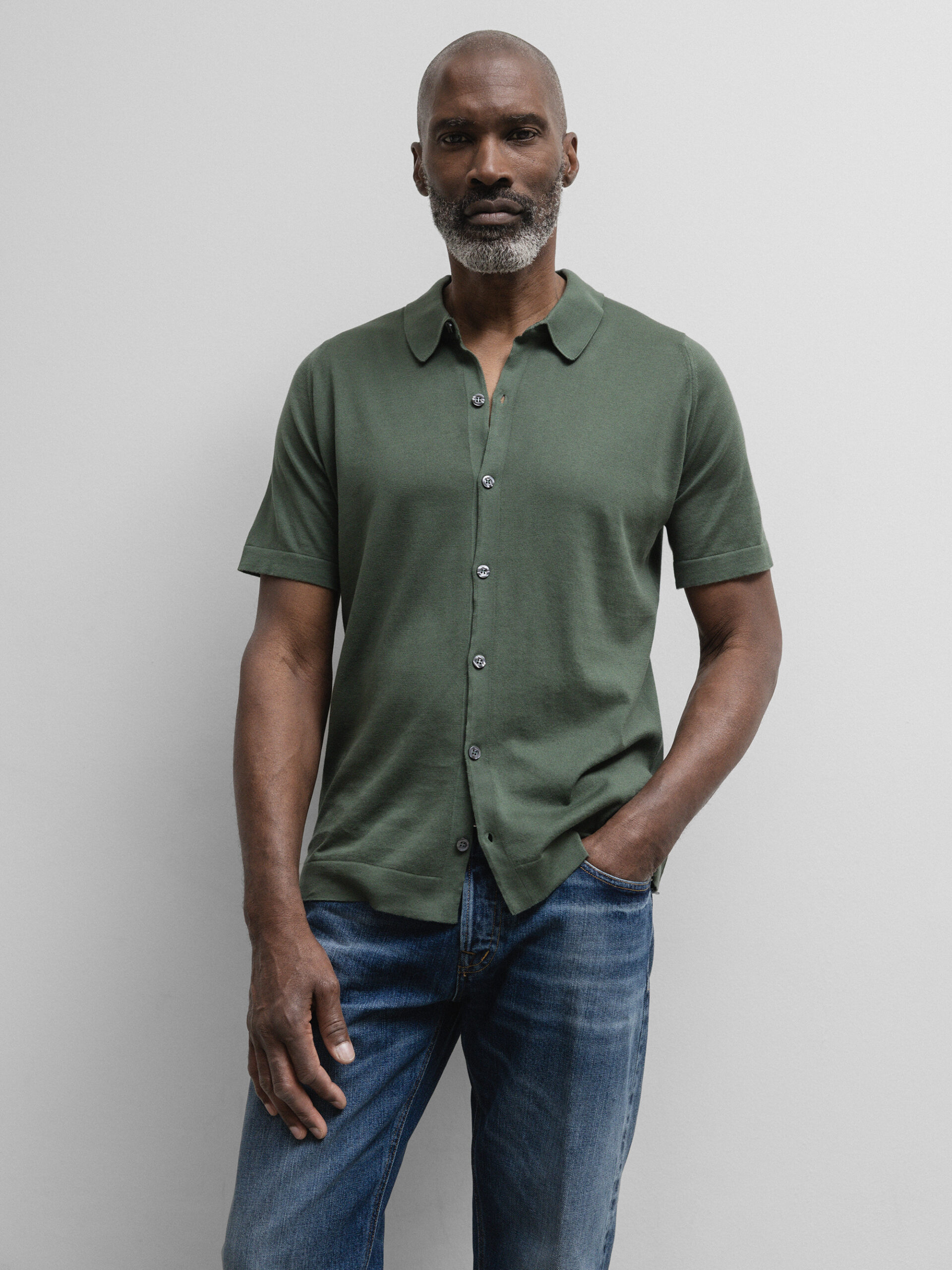 JOHN SMEDLEY Kurzarm- Strickhemd Herren (PALM)