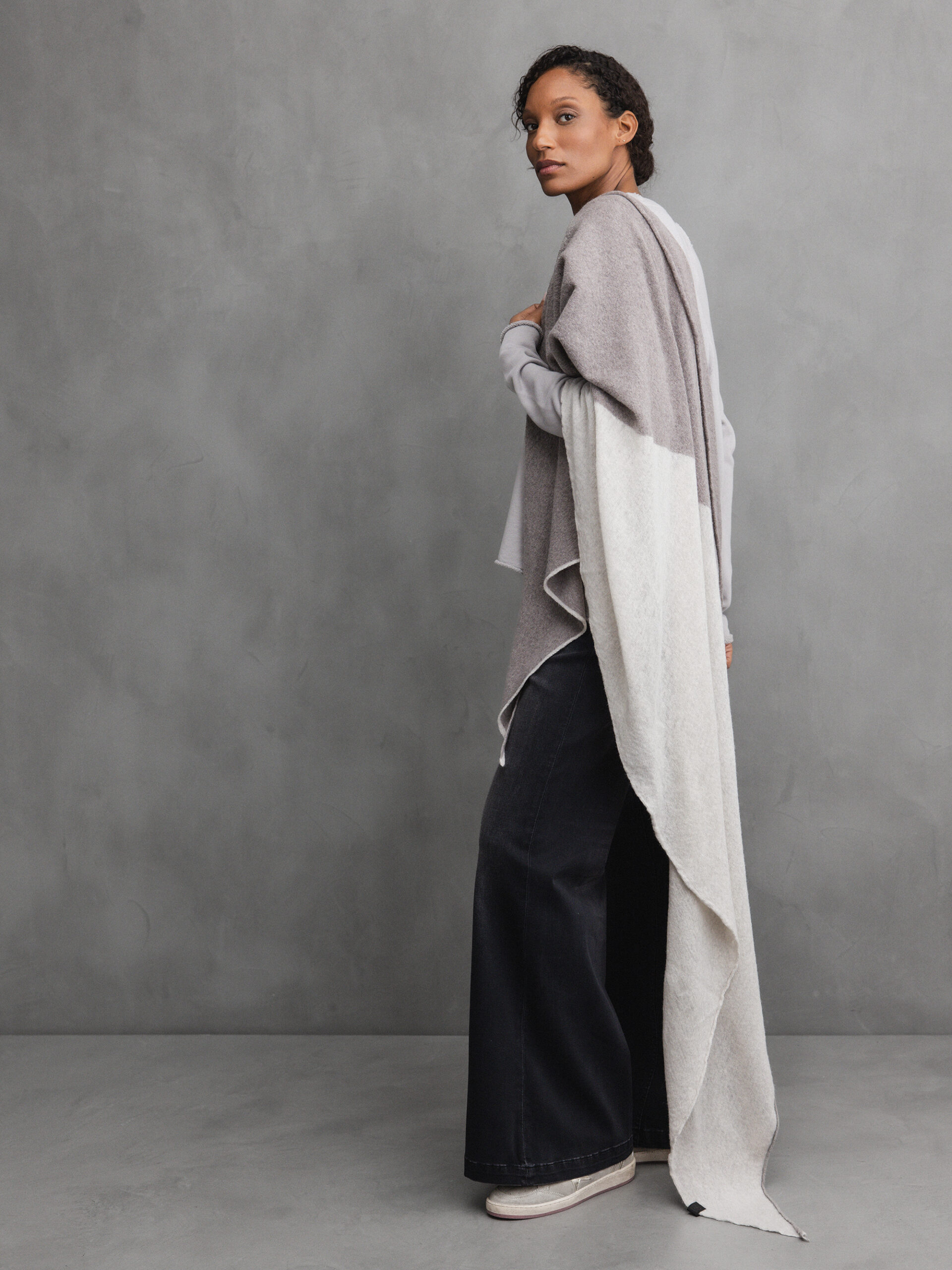 NEBO Schal aus Merinowolle Damen (OFF WHITE/TAUPE)