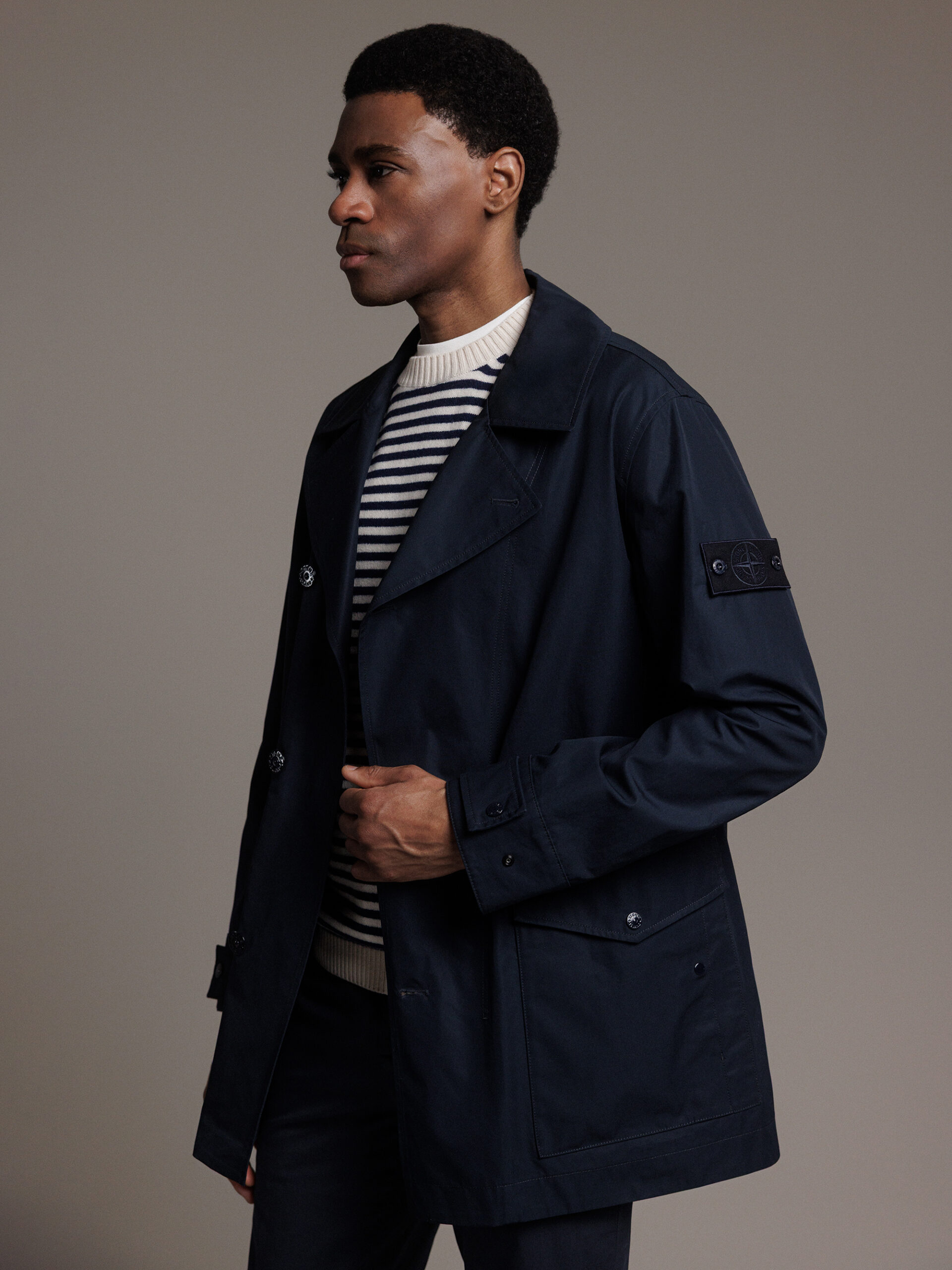 STONE ISLAND Kurzer Trenchcoat Herren (V0020 NAVY BLUE)