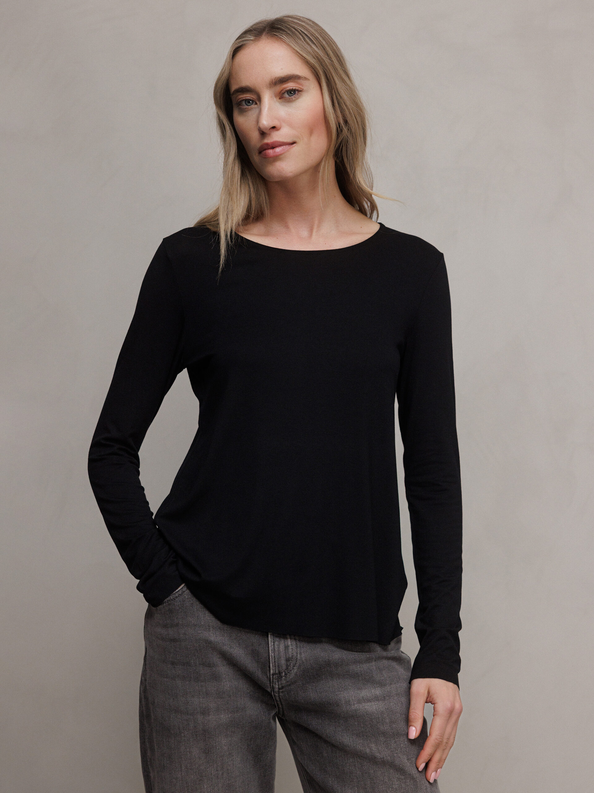 DANIELS Langarmshirt Damen (SCHWARZ)