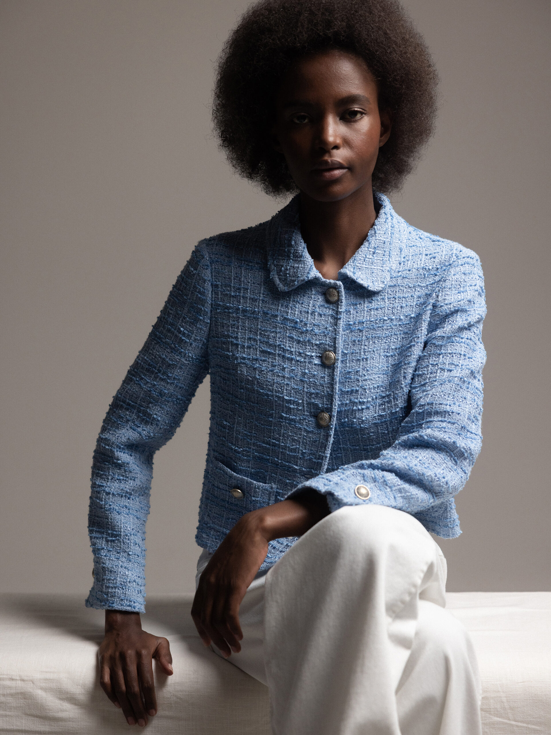 TAGLIATORE Cropped Bouclé-Blazer Damen (I1057 HELLBLAU)