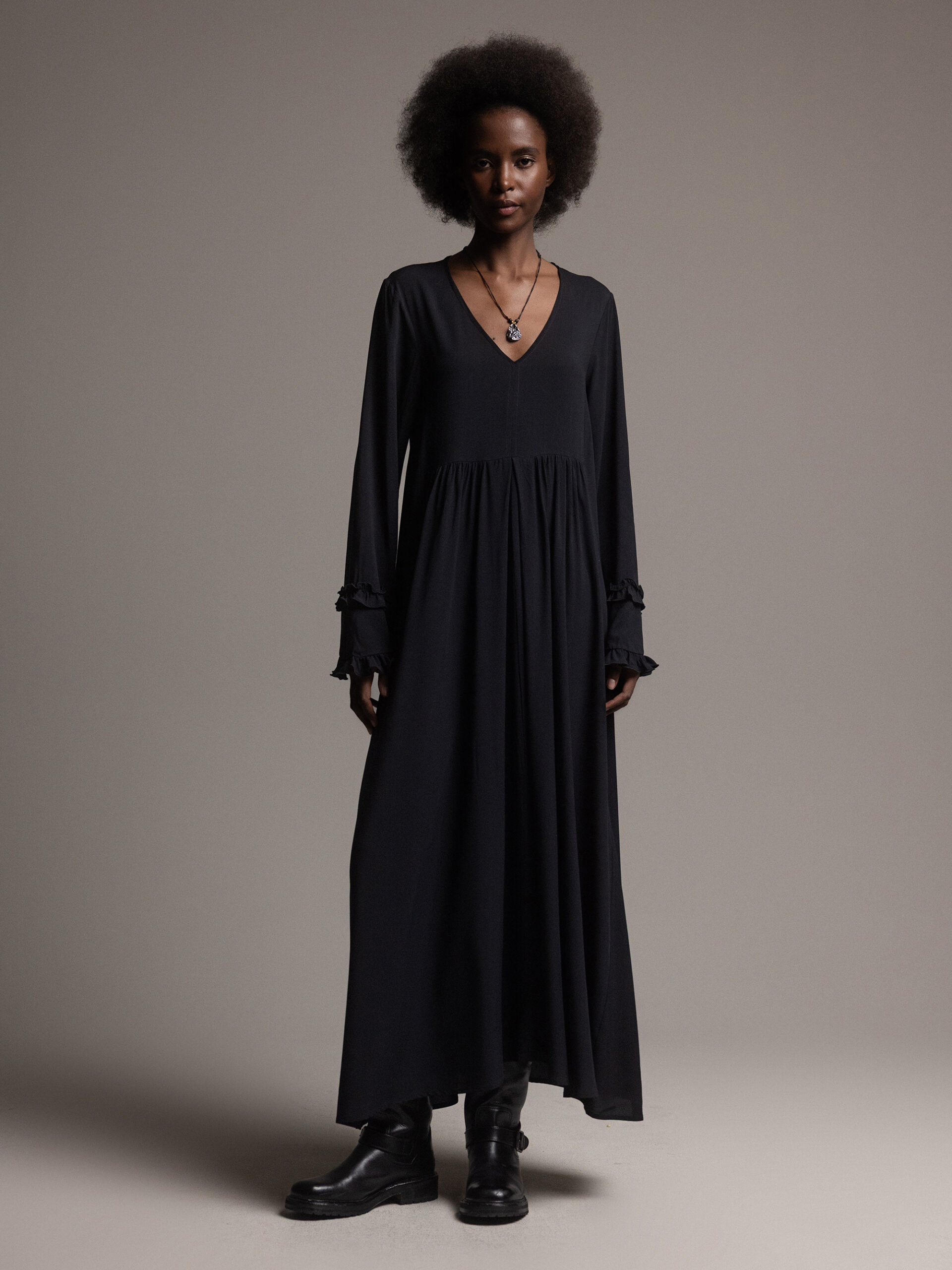 DANIELS Maxi- Kleid Damen (SCHWARZ)