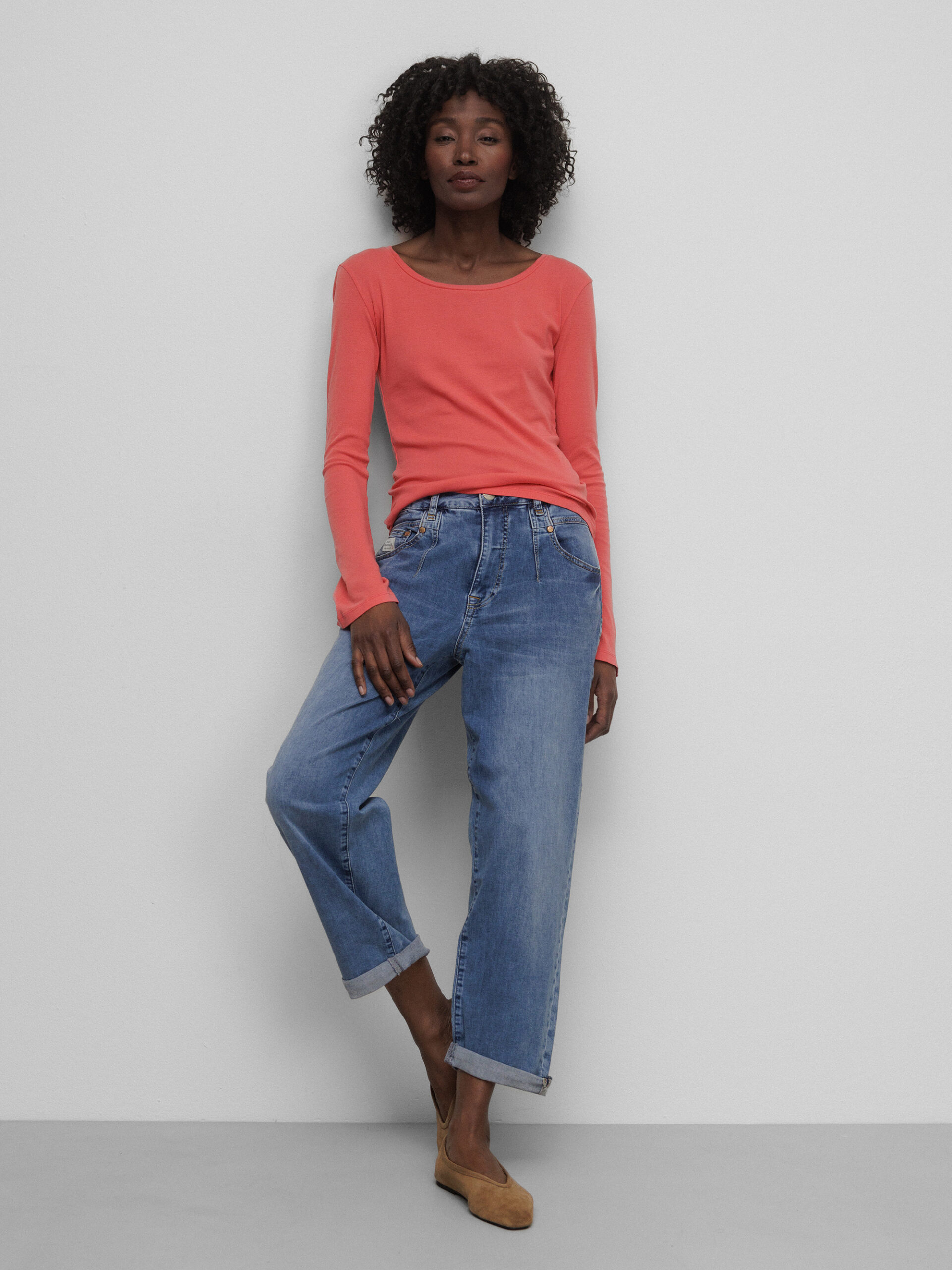 HERRLICHER Loose Fit Jeans Damen (877 MED BLUE USED)