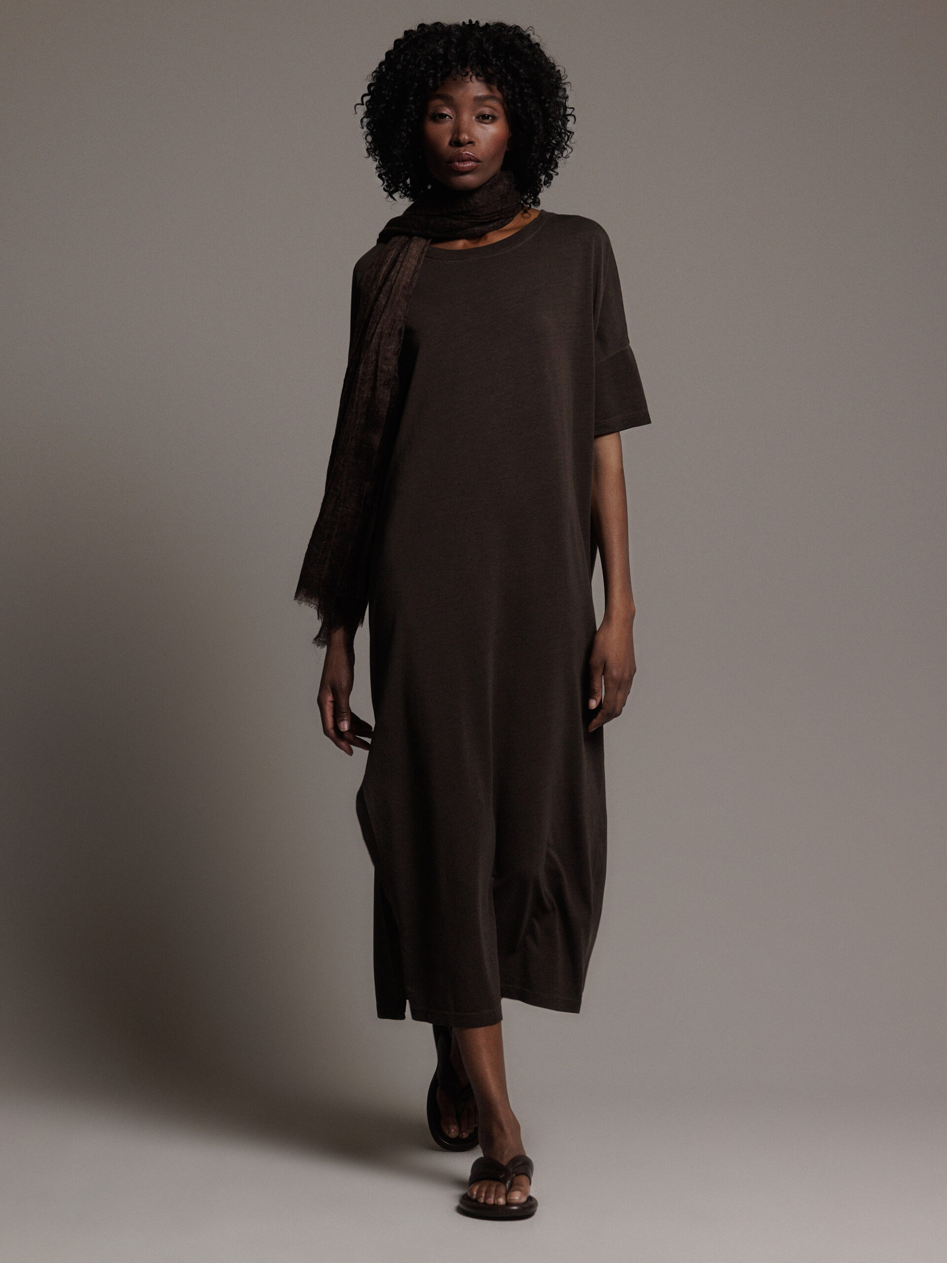 DANIELS Midi- Kleid mit Schlitz Damen (BRAUN)