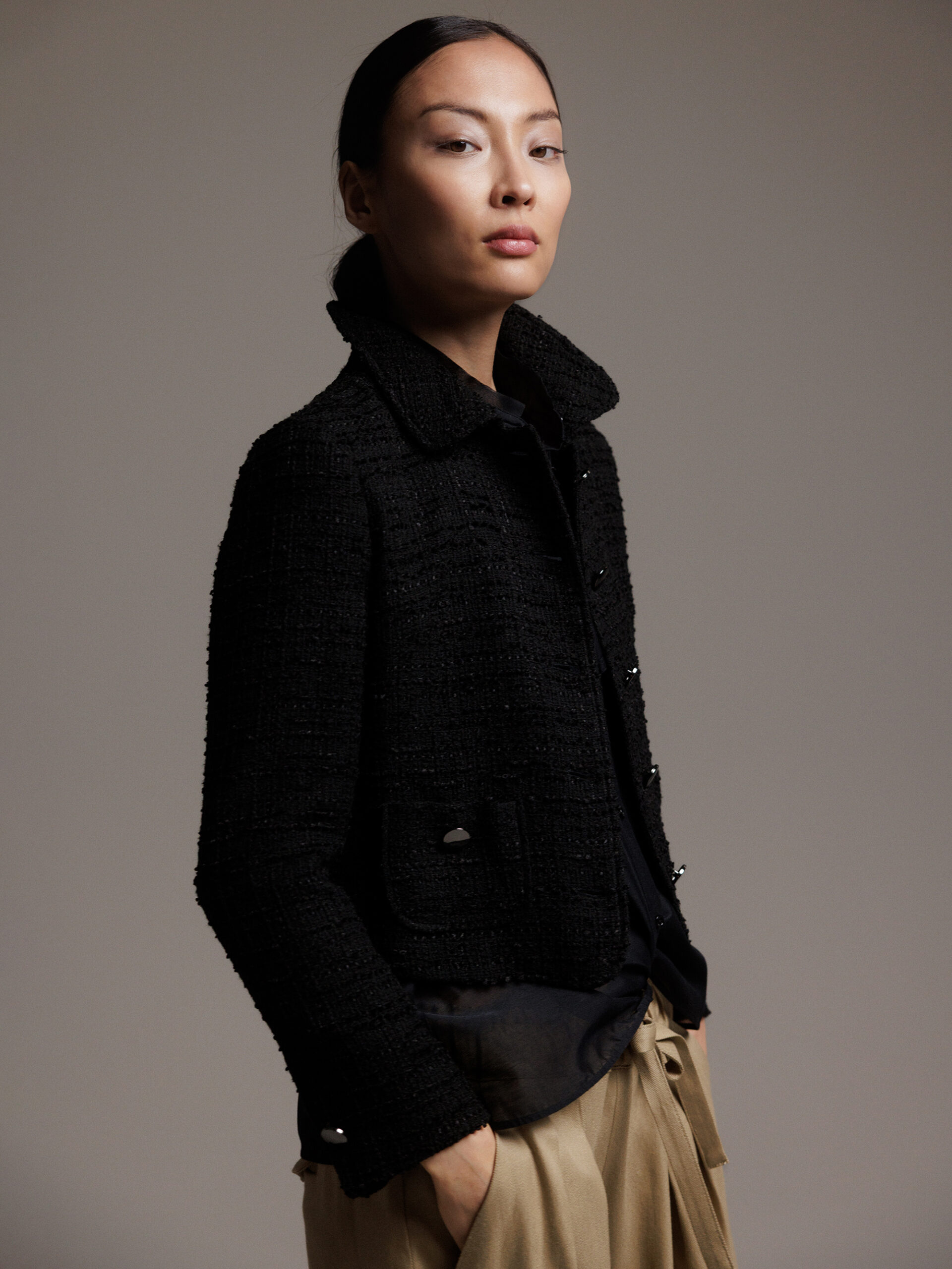 TAGLIATORE Cropped Bouclé-Blazer Damen (N1055 SCHWARZ)